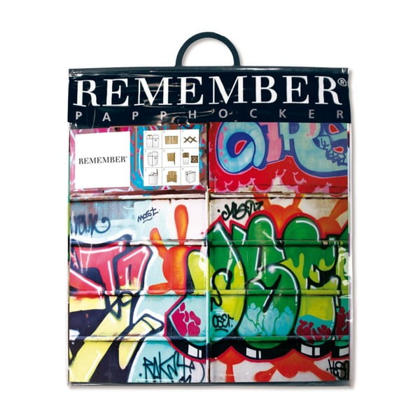 Graffiti su sedia - Remember-image-2