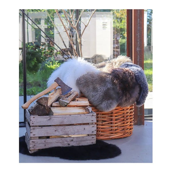 Tmavě hnědá ovčí kožešina House Nordic-image-2