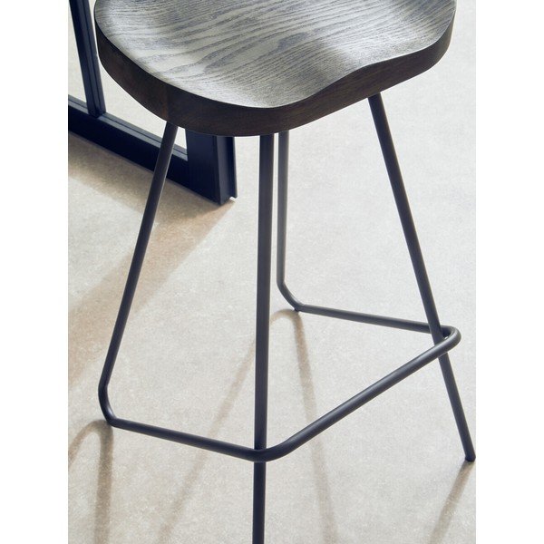 Sedia da bar nera/di colore naturale in olmo massiccio (altezza della seduta 78 cm) District – Premier Housewares-image-3