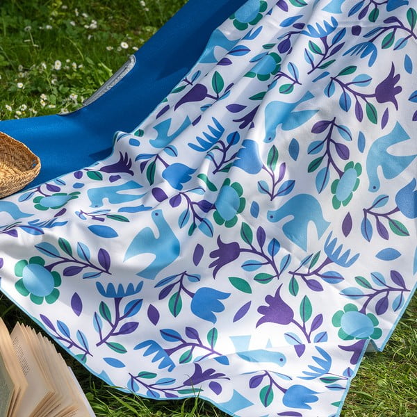 Asciugamano in microfibra blu e bianco, 70 x 150 cm Folk Doves - Rex London-image-1