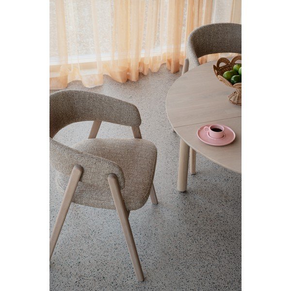 Sedia da pranzo beige/colore naturale chiaro in rovere massiccio con braccioli Barnaby – Rowico-image-4