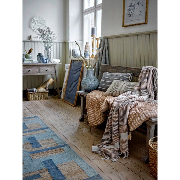 Coperta per TV di colore naturale in cotone riciclato 160x130 cm Isnel – Bloomingville-image-1