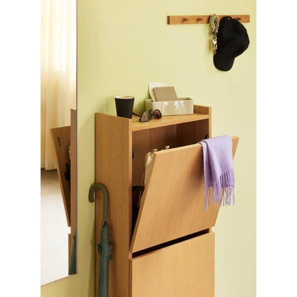 Scarpiera di colore naturale con effetto rovere con ante ribaltabili 50x110x24 cm Forma – Hübsch-image-2