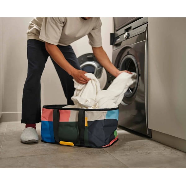 Cesto per biancheria pieghevole in plastica 35 l Hold-All - Joseph Joseph-image-1