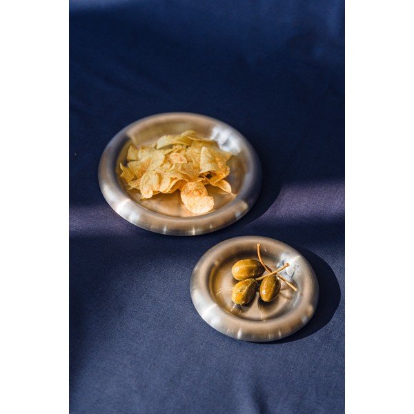 Set di piatti argentati in acciaio inox 2 pz ø 28 cm Roto – noo.ma-image-4