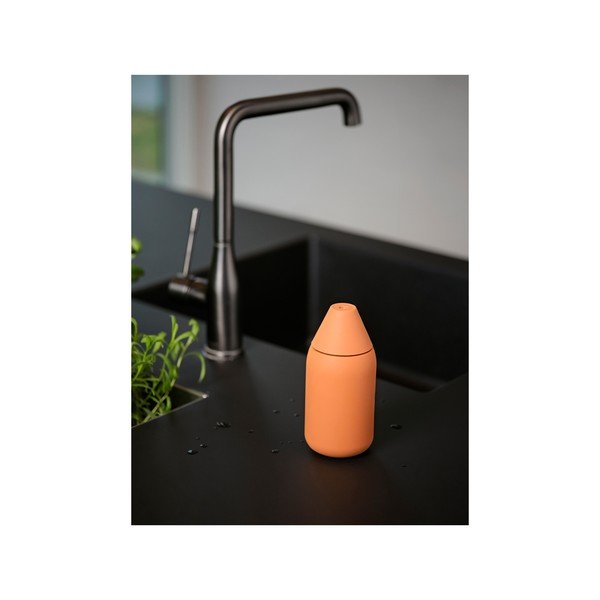 Dispenser per sapone arancione in silicone 300 ml Singles – Zone-image-1