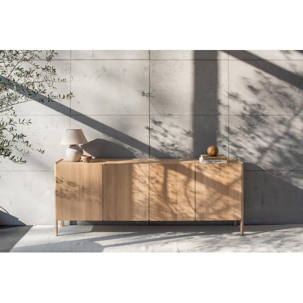 Cassettiera di colore naturale in rovere massiccio 220x85x42 cm Dvor – Gazzda-image-3