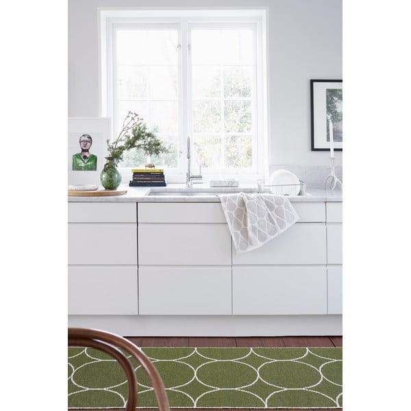 Passatoia da interno/esterno verde scuro 70x300 cm Boo Dark Olive – Pappelina-image-1