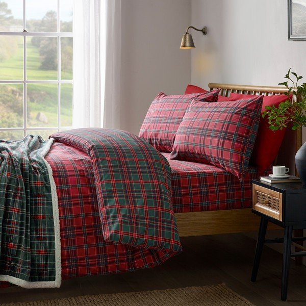 Set copripiumino e federa rosso/verde scuro per letto singolo 135x200 cm Tartan Check – Catherine Lansfield-image-1