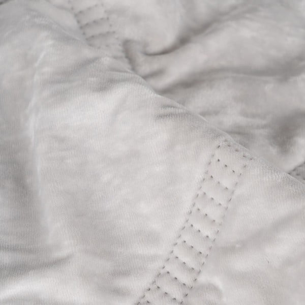 Copriletto color crema in velluto con rivestimento trapuntato 180x260 cm – Ixia-image-2