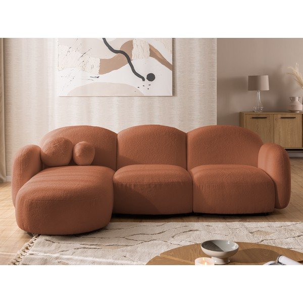 Divano angolare color terracotta (con penisola a sinistra/con chaise lounge) con rivestimento in bouclé Orbit – Ropez-image-1