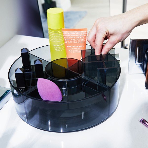 Organizzatore da bagno nero opaco per cosmetici in plastica riciclata Cosmetic Carousel - iDesign-image-1