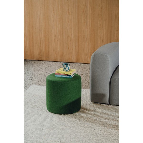 Poggiapiedi verde con rivestimento in lana Folk – noo.ma-image-2