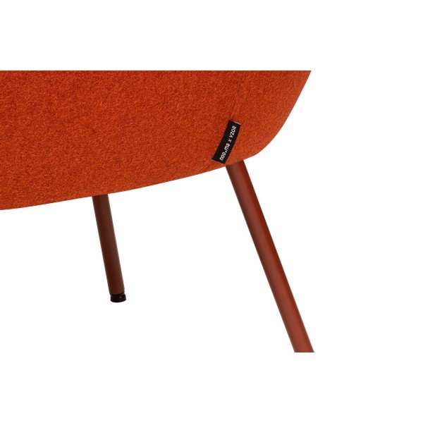 Poltrona rossa con rivestimento in lana RM58 – noo.ma-image-4