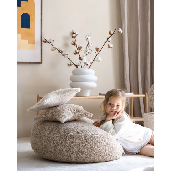 Cuscino per divano da bambini marrone chiaro con rivestimento in bouclé Star – Wigiwama-image-4