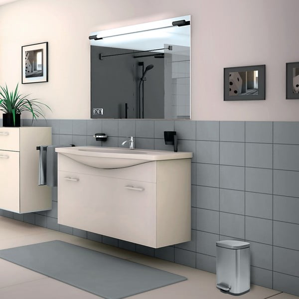 Cestino per la spazzatura color argento opaco in acciaio con pedale 5 l   Akira – Spirella-image-3