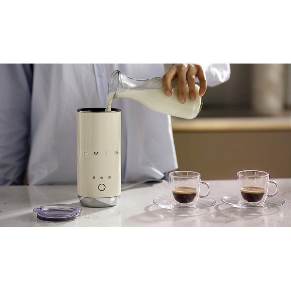 Montalatte elettrico color crema in plastica 120 ml – SMEG-image-2