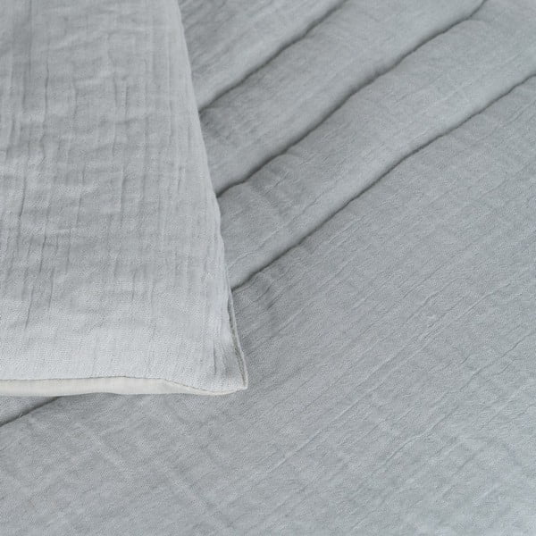 Copriletto verde polveroso con rivestimento trapuntato 230x260 cm – Ixia-image-1