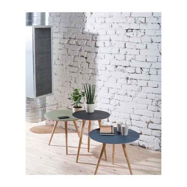 Tavolino in legno di quercia con piano nero , ⌀ 55 cm Arp - Gazzda-image-1