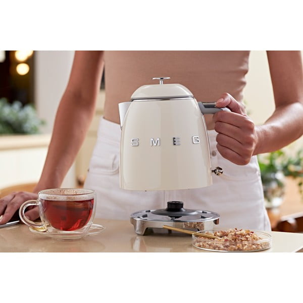 Teiera crema in acciaio inox 800 ml Retro Style - SMEG-image-2