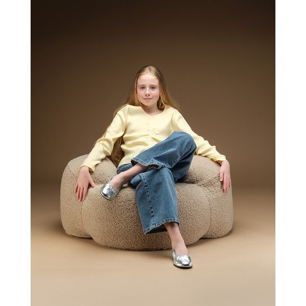 Pouf a sacco per bambini beige con rivestimento in pelliccia sintetica Momo – Wigiwama-image-3