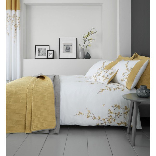 Coperta ricamata gialla Blossom, 240 x 260 cm Embroided Blossom - Catherine Lansfield-image-1