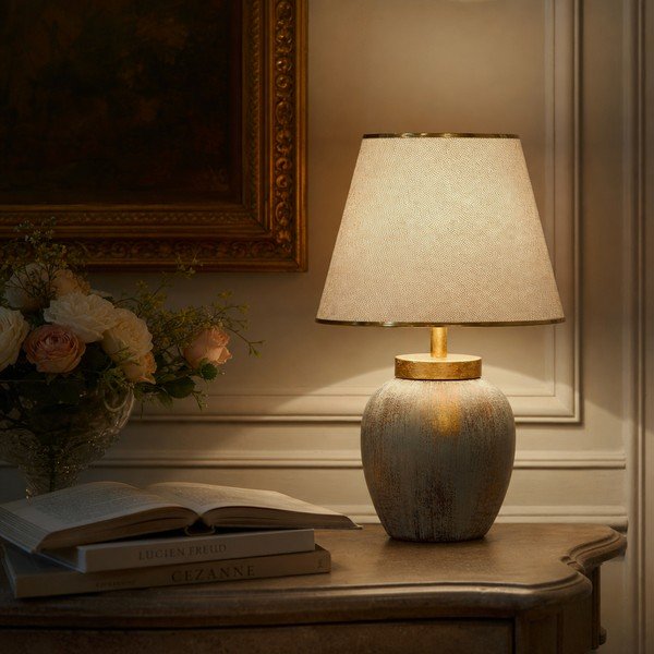 Lampada da tavolo color crema/dorata con paralume in tessuto (altezza totale 47 cm) Yakamoz – Opviq lights-image-1