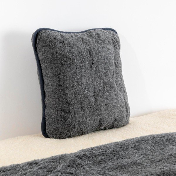 Cuscino in lana merino grigio scuro, 50 x 60 cm - Native Natural-image-1