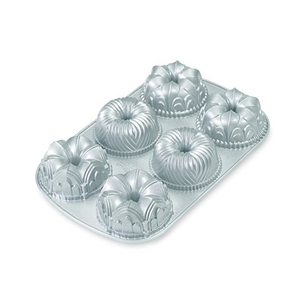 Forma na mini bábovky Nordic Ware Rosto