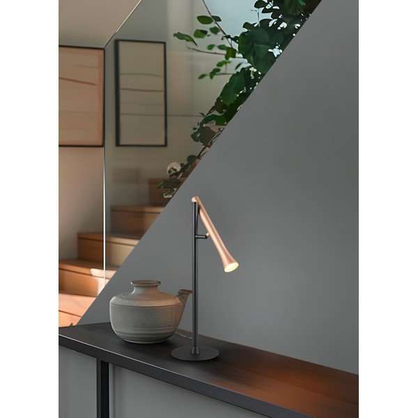 Lampada da tavolo a LED in nero e oro con paralume in metallo (altezza 53 cm) Fiato - Trio-image-1