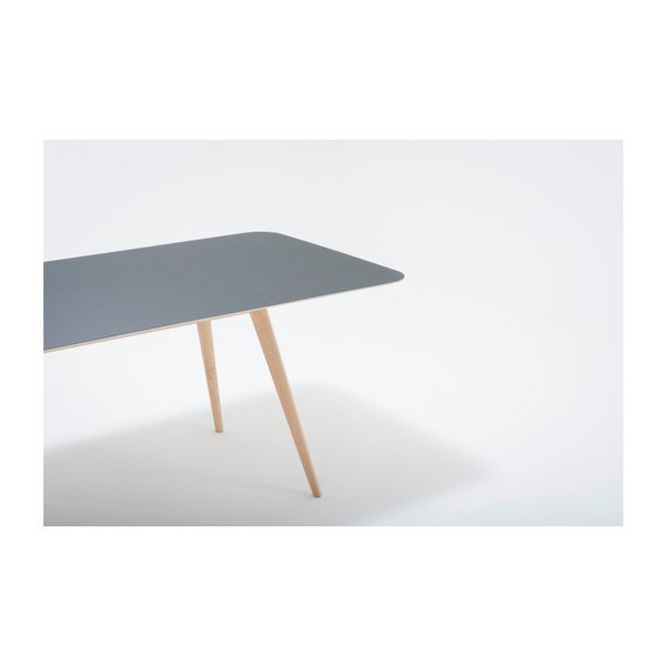 Tavolo da pranzo in rovere massiccio con piano in Linn nero, 220 x 90 cm Stafa - Gazzda-image-4