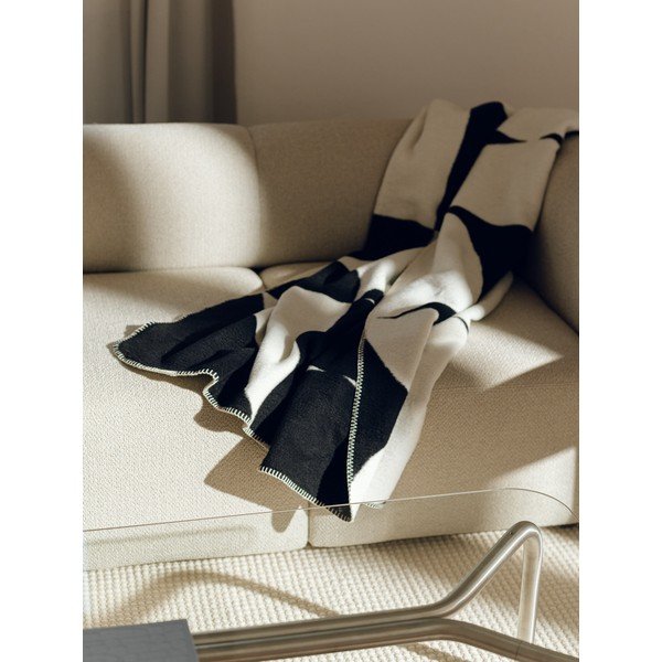 Coperta nera/color crema 150x200 cm Tul – noo.ma-image-1