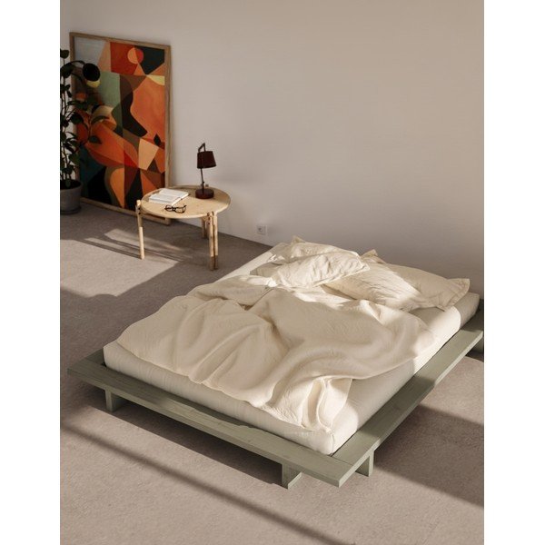 Letto matrimoniale color salvia in pino massiccio senza testiera con rete inclusa 180x200 cm Japan – Karup Design-image-1