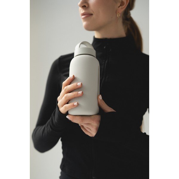 Bottiglia bottiglia da viaggio bianca 720 ml Nimbus Cloud – Muuki-image-3