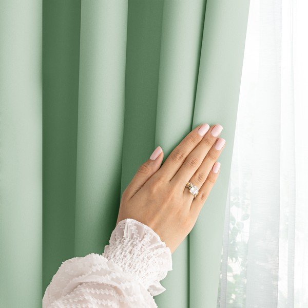 Tenda parzialmente oscurante color menta 140x270 cm Carli – Restilo-image-3