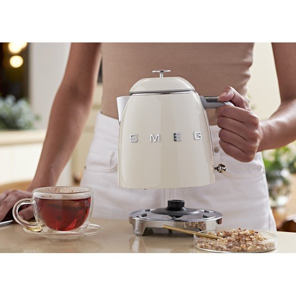 Teiera crema in acciaio inox 800 ml Retro Style - SMEG-image-3