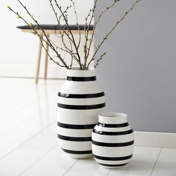 Vaso in ceramica bianco/nero Omaggio - Kähler Design-image-2