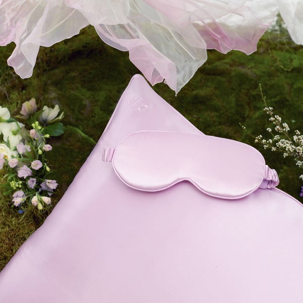 Maschera per dormire color lavanda in seta Contour Wildflower – slip-image-4