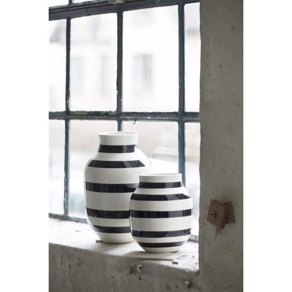 Vaso in ceramica bianco/nero Omaggio - Kähler Design-image-2