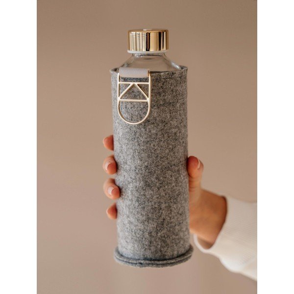 Bottiglia in vetro borosilicato con involucro in feltro Oro, 750 ml Mismatch - Equa-image-2
