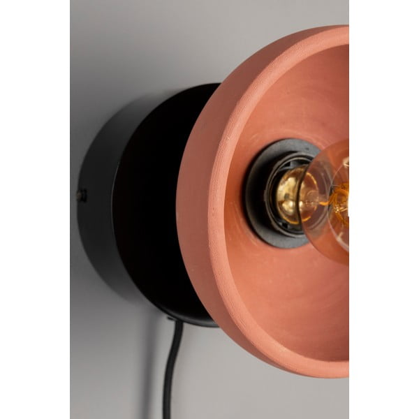 Lampada da parete in colore nero salmone Zahra - Dutchbone-image-3