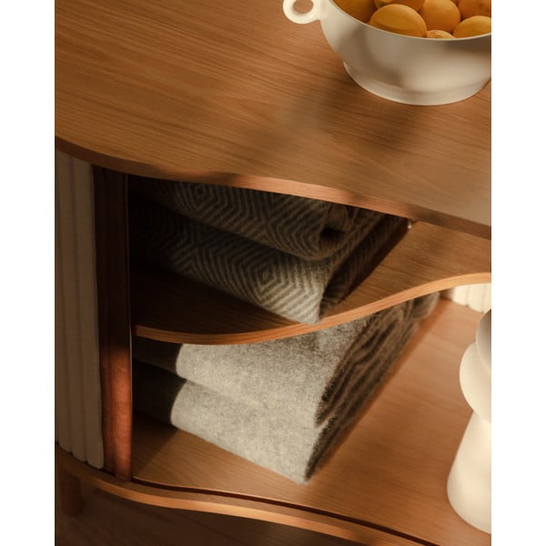 Cassettiera bassa in rovere decorato in colore beige-naturale con ante scorrevoli 100x67 cm Audacious - UMAGE-image-4