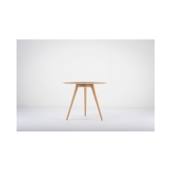 Tavolino in legno di quercia con piano blu , ⌀ 55 cm Arp - Gazzda-image-2