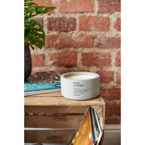 Candela di soia profumata tempo di combustione 25 h Fraga: Royal Leather - Blomus-image-1