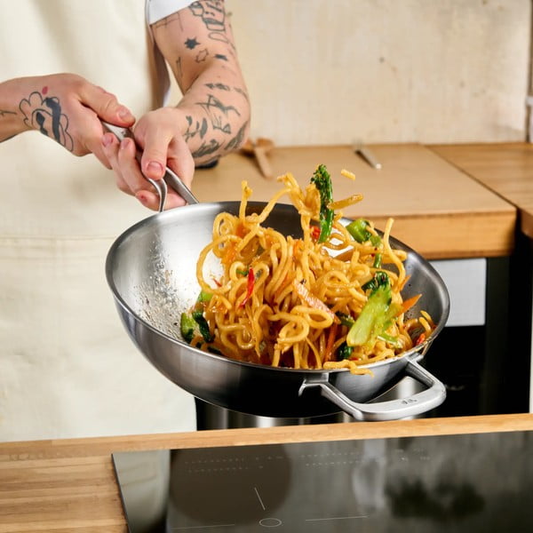 Padella wok in acciaio inox con coperchio ø 30 cm Lucca 3.0 – FABINI-image-1