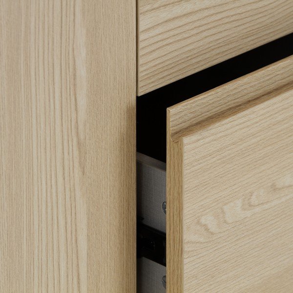 Credenza bianca/colore naturale chiaro con effetto rovere 163x80x45 cm Dore – Marckeric-image-3