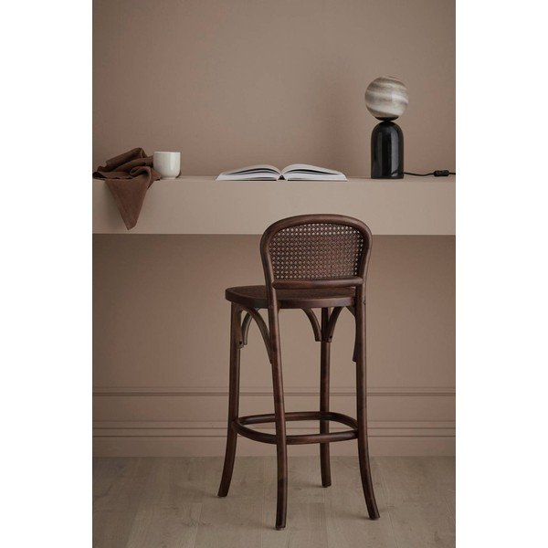 Sgabello da bar marrone scuro in rattan (altezza della seduta 67 cm) Today – Ellos Home-image-1
