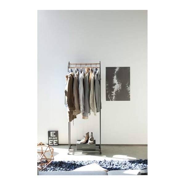 Appendiabiti nero in metallo con ruote Tower - YAMAZAKI-image-1