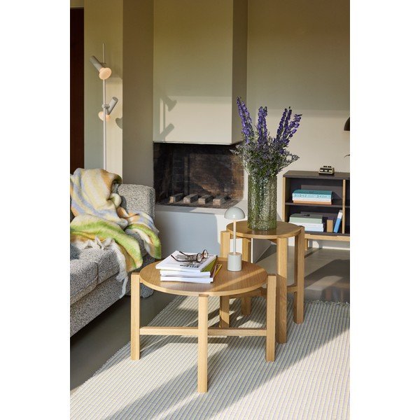Set di tavolini da salotto rotondi di colore naturale con effetto rovere 2 pz ø 68 cm Four – Hübsch-image-2