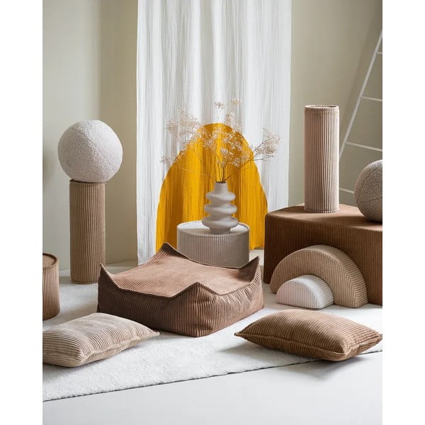 Cuscino per divano da bambini marrone chiaro con rivestimento in velluto a coste Roll – Wigiwama-image-3